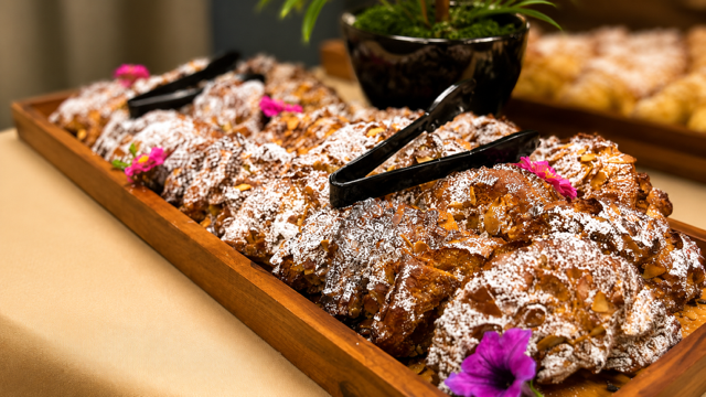 A plate of pastries on a platter.